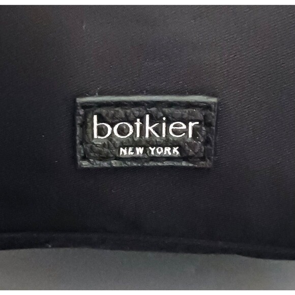 Botkier New York Trigger Blk Nylon Small Backpack Lightweight main image 4